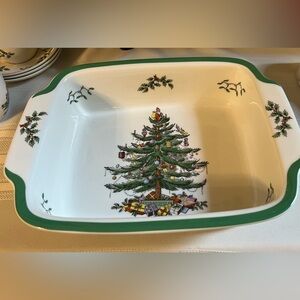 Spode Christmas Tree oven to table dish